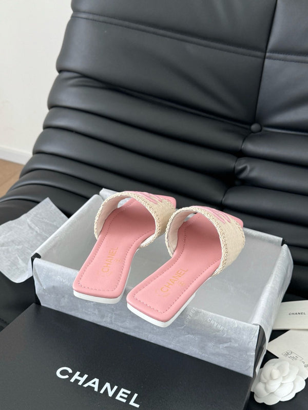 CIABATTA INTRECCIATA IN RAFIA E PELLE DI AGNELLO ROSA CHIARO