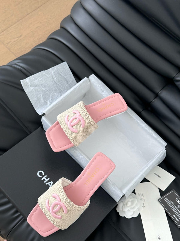 CIABATTA INTRECCIATA IN RAFIA E PELLE DI AGNELLO ROSA CHIARO