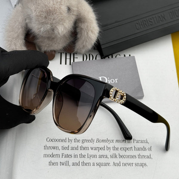 MONTAIGNE SUNGLASS CD8635 IN ACETATE