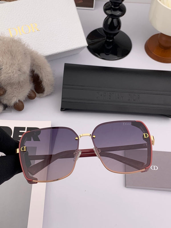 OCCHIALI DA SOLE MONTAIGNE CD9357 IN ACETATO