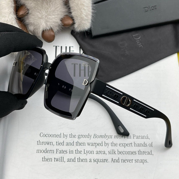 OCCHIALI DA SOLE MONTAIGNE CD2590 IN ACETATO