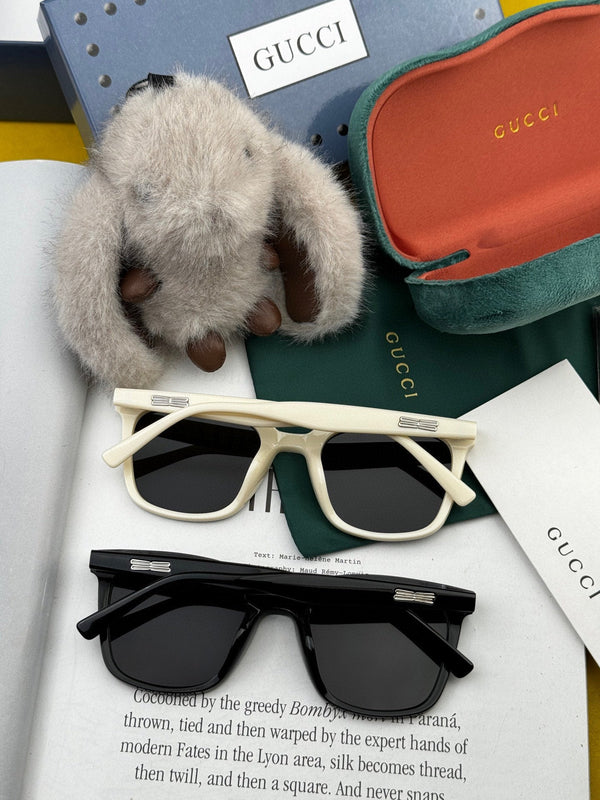 BUTTERFLY FRAME SUNGLASSES G550 IN ACETATE