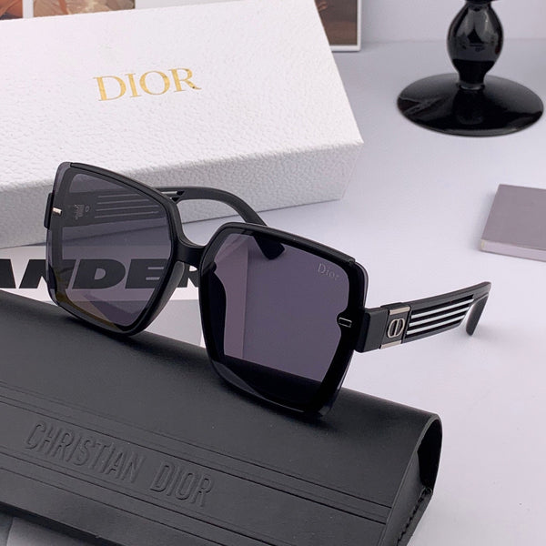 OCCHIALI DA SOLE MONTAIGNE CD7780 IN ACETATO