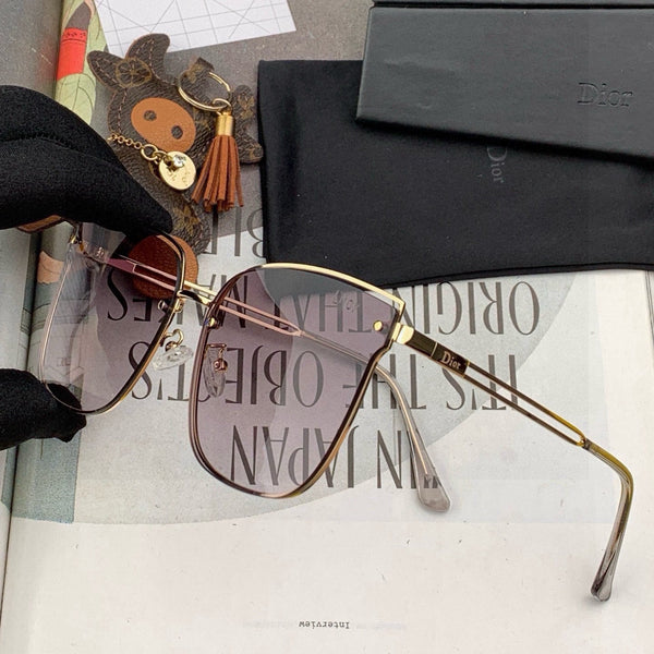 MONTAIGNE SUNGLASS CD1150 IN METAL