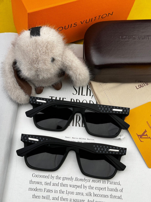 SQUARE SUNGLASS L8510 IN BLACK ACETATE FRAME