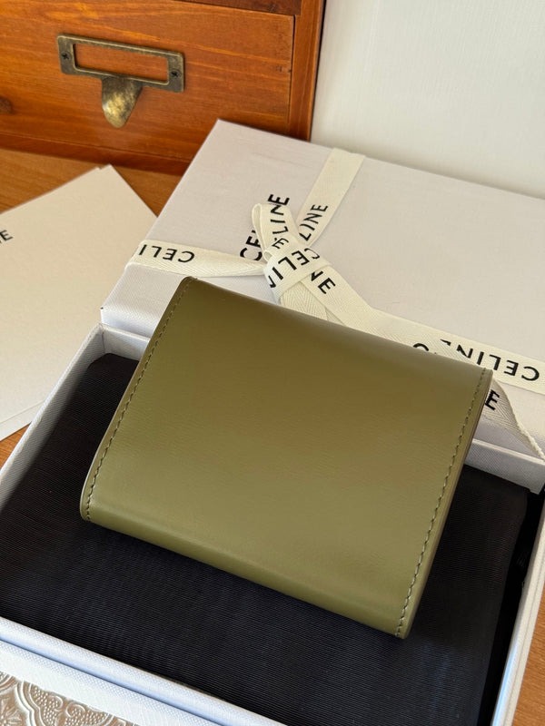 TRIOMPHE 10 CALFSKIN WALLET OLIVE GREEN