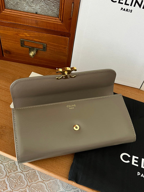 TRIOMPHE Flap Wallet Card Holder 19cm Khaki Shiny Cafskin