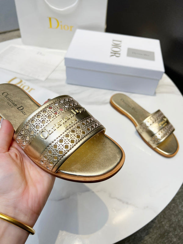 CD 25 D-Lane Slide Calfskin