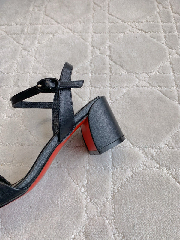 CL Simple Sandals Black Sheepskin 328455