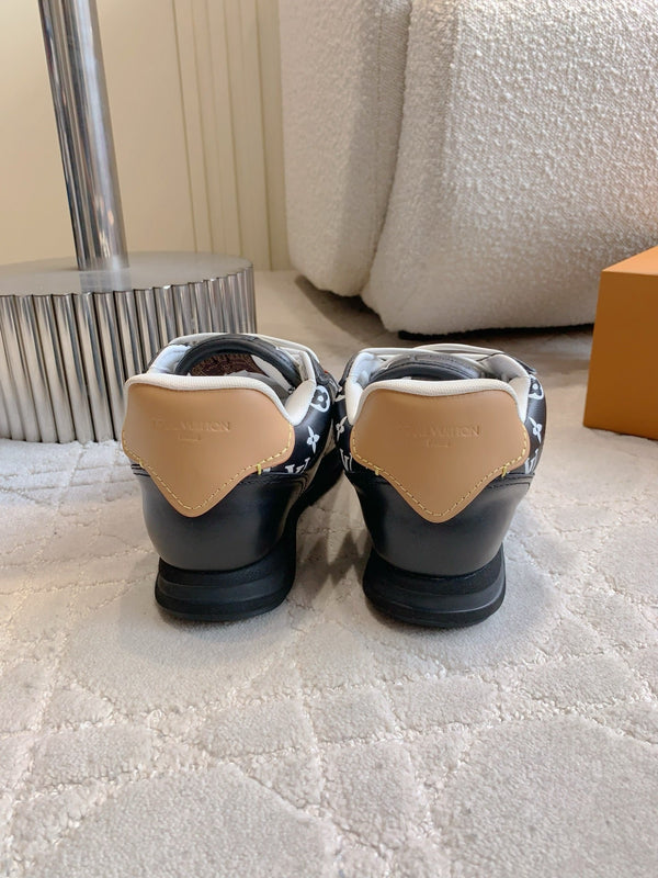 LV BUTTERSOFT Sneaker Black Monogram-Printed Lambskin 516880