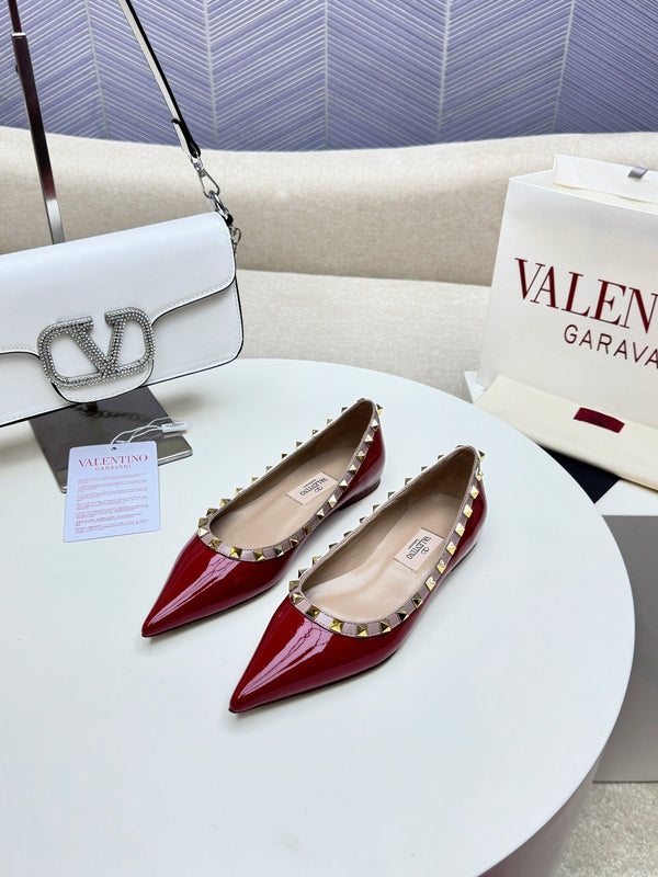 ROCKSTUD FLAT PUMP IN BERRY RED CALFSKIN