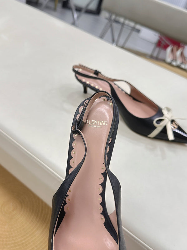 Bepointy Slingback Pumps Bow In Black Cowhide And Patent Leather Pale Pink Sheepskin Linning 304252