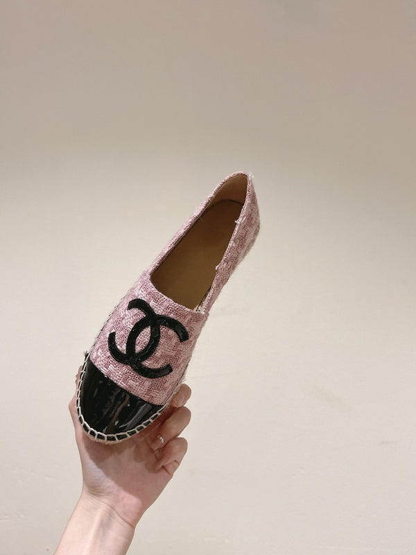 espadrillas in pelle di vitello verniciata nera in tweed rosa