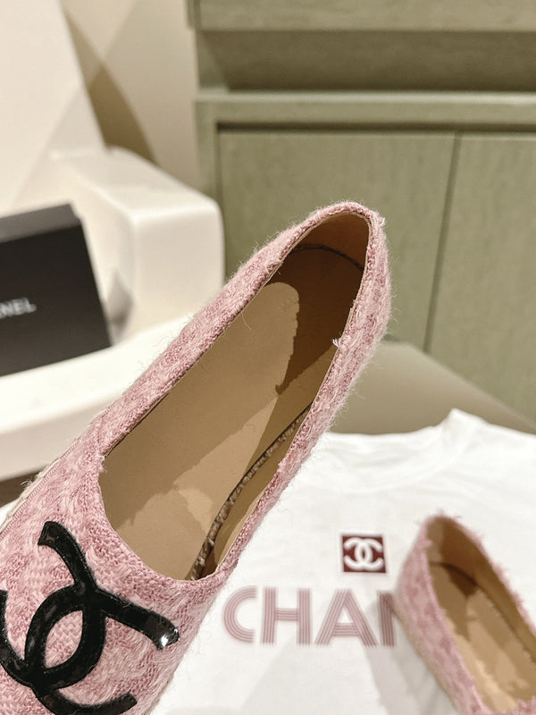 espadrillas in pelle di vitello verniciata nera in tweed rosa