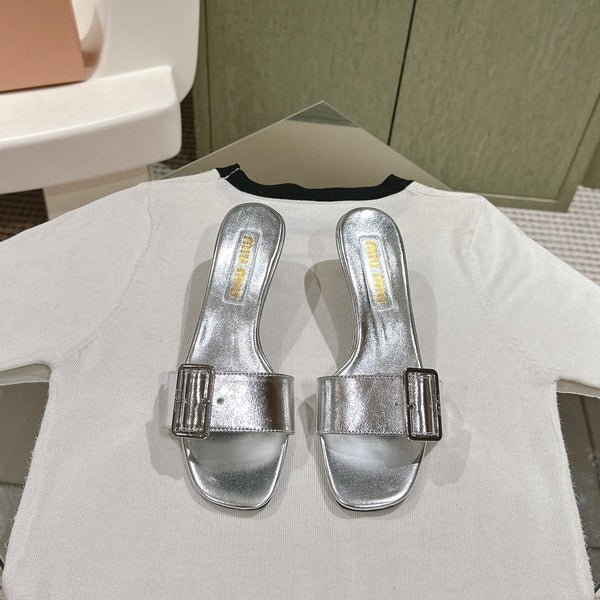 Miu x Balanc Studded Buckle Elegant Mules 45mm Sliver Patent Leather 445868