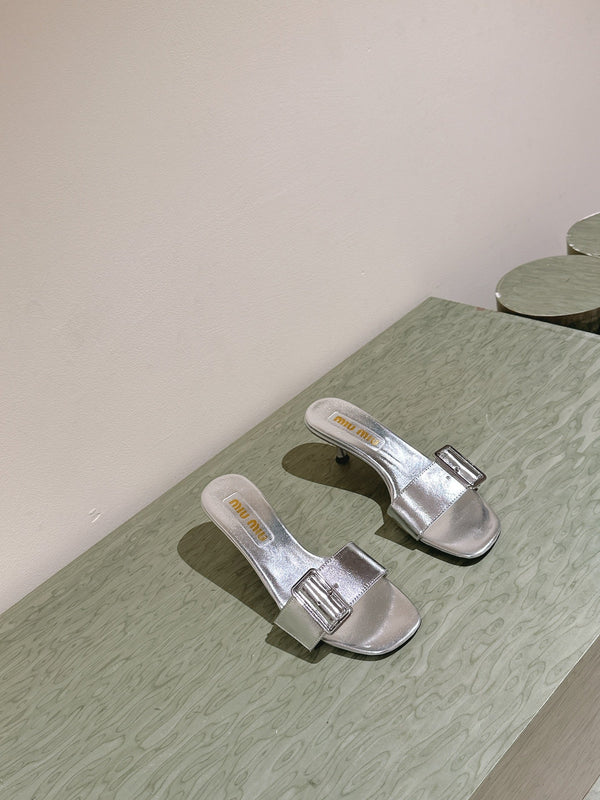 Miu x Balanc Studded Buckle Elegant Mules 45mm Sliver Patent Leather 445868