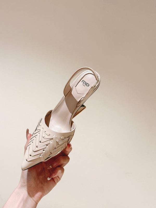 FENDI FIRST HIGH-HEELED SLINGBACK 85 MM IN BEIGE LAMBSKIN GOLD HARDWARE