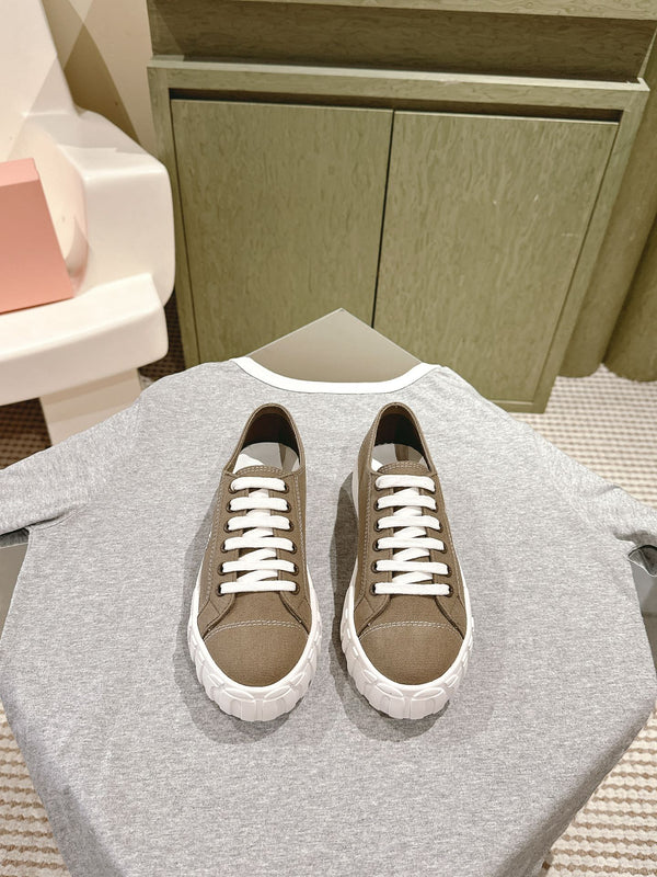 Miu Sneakers Verde Oliva Tela 445547