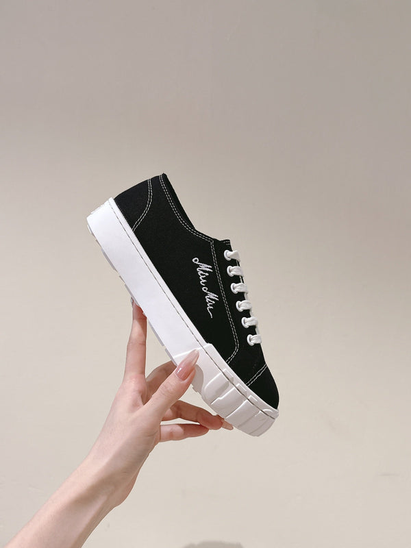 Miu Sneakers Tela Nera 445551