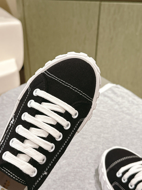 Miu Sneakers Tela Nera 445551