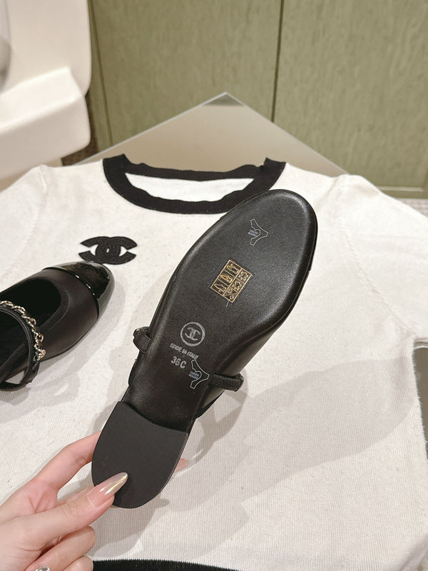 cc mule catena in pelle vitello nero vitello verniciato