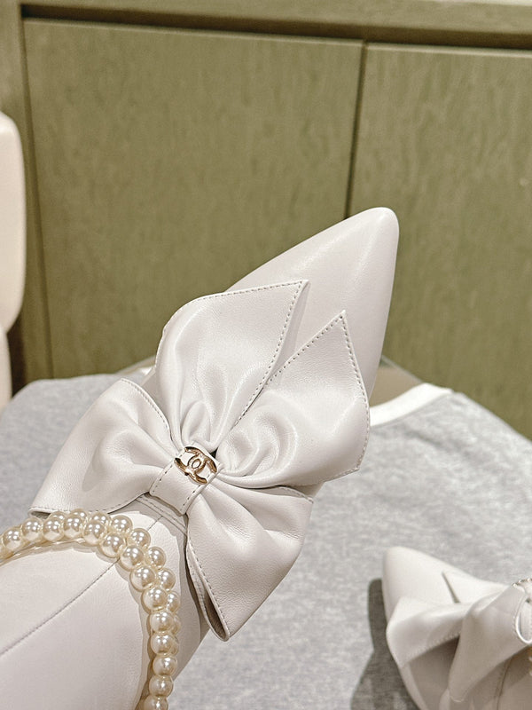 CC 24A Pearl Bow Knee-High Boots 65mm White Sheepskin 447464