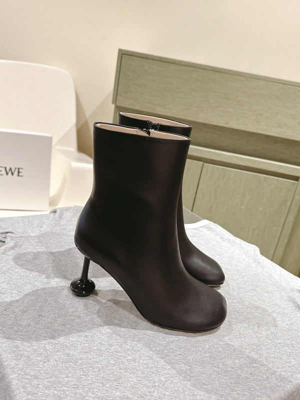 Loewe Round-Toed Boots 85mm Black Mixed Sheepskin 448450