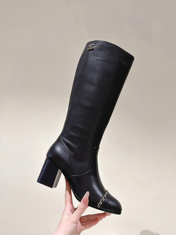CC 24 FW Knee-High Boots with Chain 70mm Black Cowhide 447186