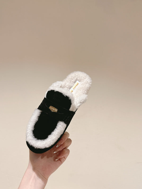 Miu Mule Half Fur  Black Suede