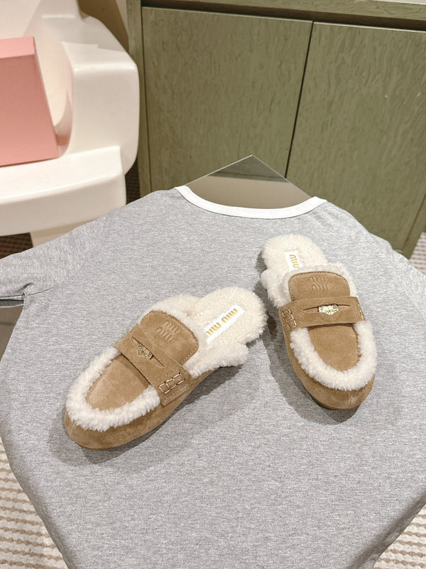 Miu Mule Half Fur Khaki Suede
