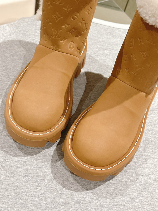 STIVALETTI IN VITELLO GOFFRATO BRONZO E SHEARLING BIANCO