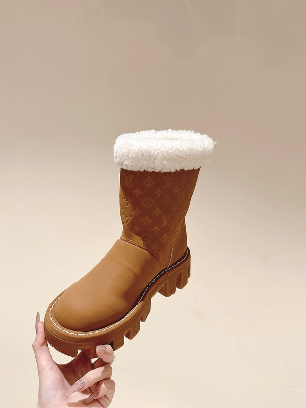 STIVALETTI IN VITELLO GOFFRATO BRONZO E SHEARLING BIANCO