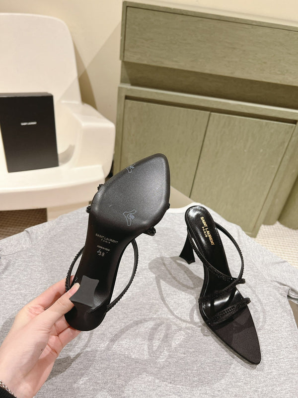 MULE TACCO ALTO 10 CM IN RASO NERO CON STRASS