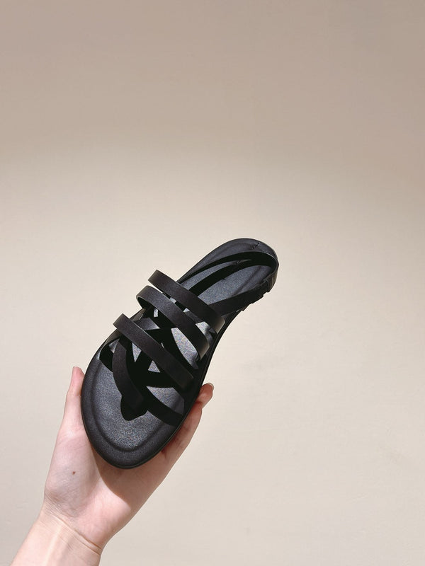 The Row Line Sandals Black Sheepskin 451280