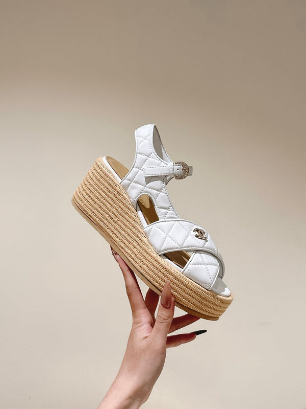 CC 25ss Espadrille Sandals 85mm White Quited Sheepskin 462243