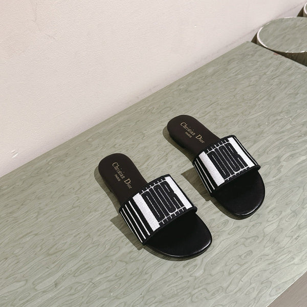 CD Dway Slide Fabric with Cowhide 241926