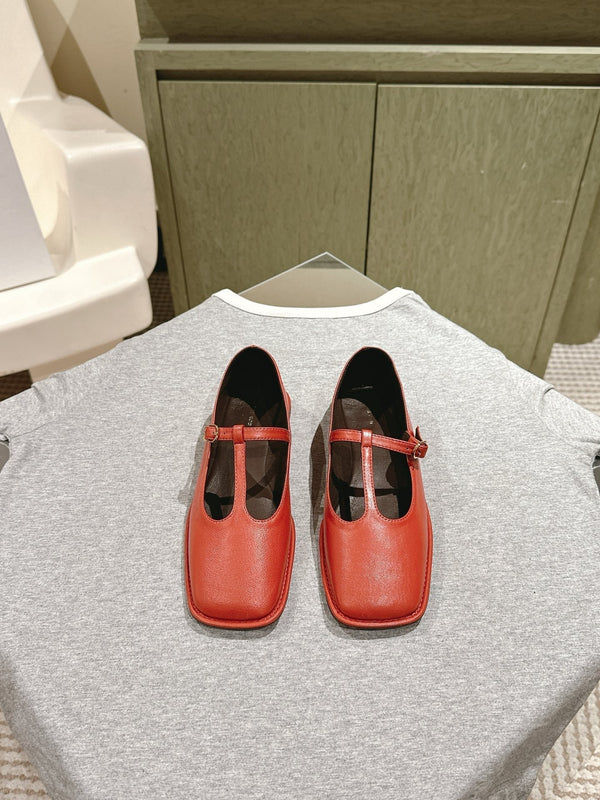 The Row Square T-Strap Flat Red 451285