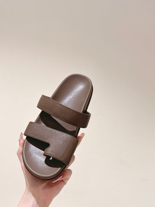 The Row Hugh Slides Brown Cowhide Rubber 451283