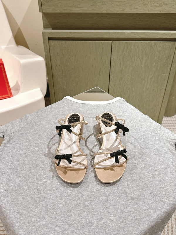 RC 25 Scarpe con tacco alto e fiocco di diamanti in seta color carne rosa con strass 268054