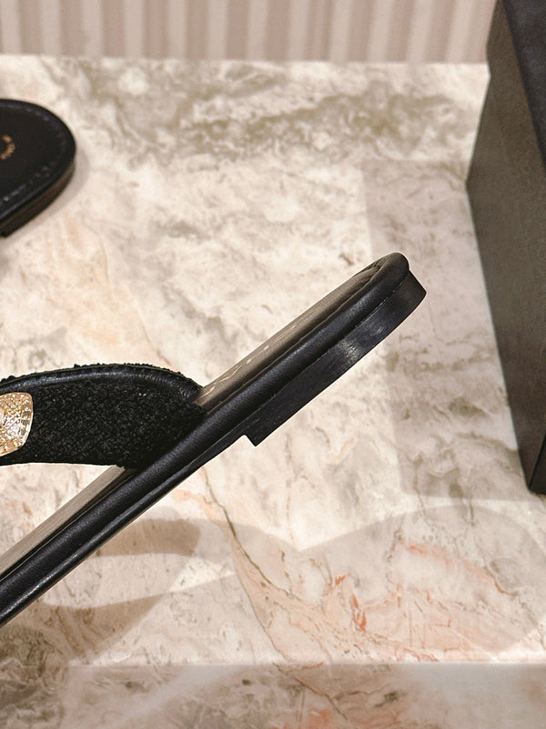 CC 25 Sandalo infradito in pelle di pecora 267855