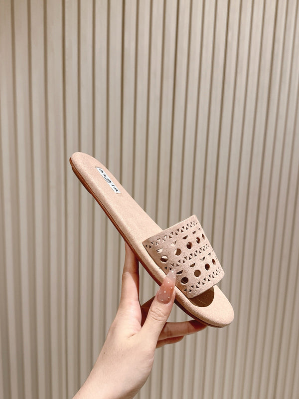 Alaia 2025 Hollow Slippers Pink Leather 293652