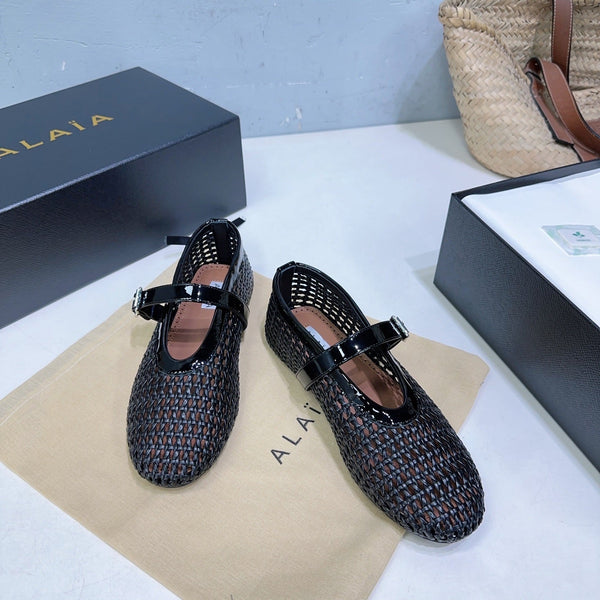 Alaia 25 Marry Janes Ballet Flats Black Wool Sheepskin 300453