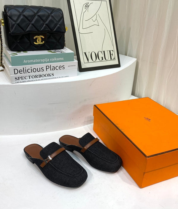 IENA MULE  BLACK CANVAS AND BROWN CALFSKIN