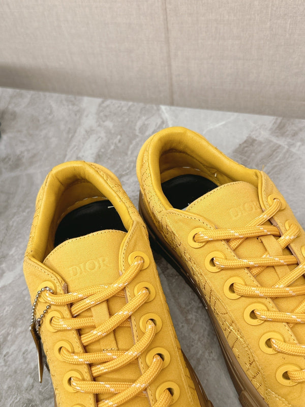 CD And Stone Island B33 Sneaker – Limited And Numbered Edition Yellow Canvas