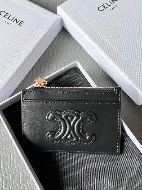 TRIOMPHE Zipped Card Holder Black Cowhide Leather