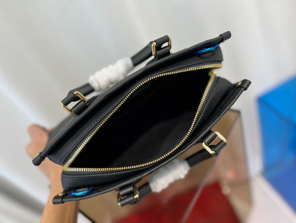 onthego 25 east west black monogram empreinte