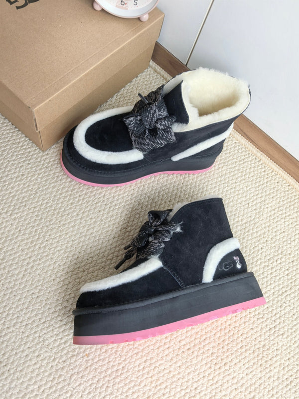 UGG Dopamine Snow Boots Black Wool Suede 512872
