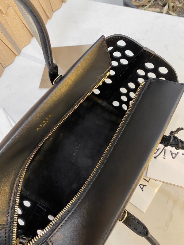 NEO MINA 20 BAG IN BLACK PERFORATED CALFSKIN