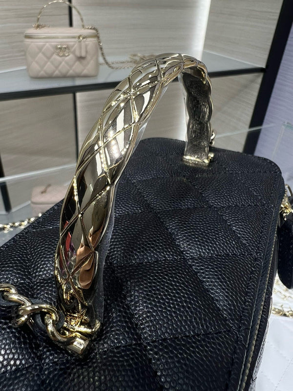 CC 25S Small Vanity 17cm Black Grained Calfskin Light Gold Hardware