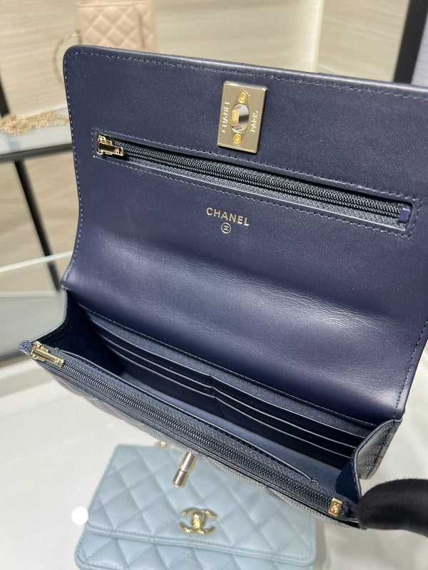 cc 25S Woc Top Handle 19cm Dark Blue Grained Calfskin Light Gold Hardware